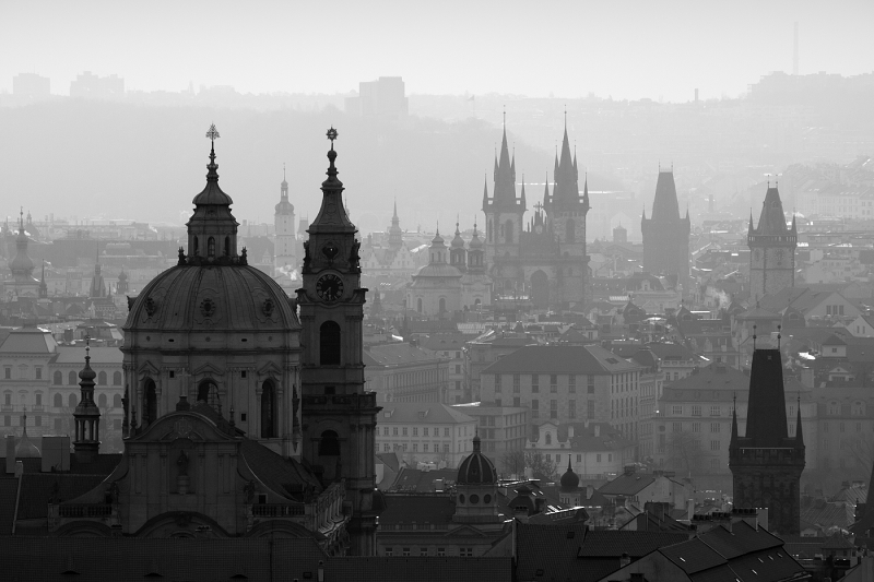 Praha stověžatá