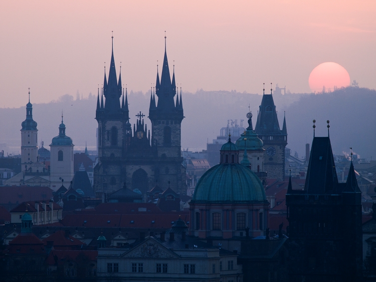 Probouzející se Praha