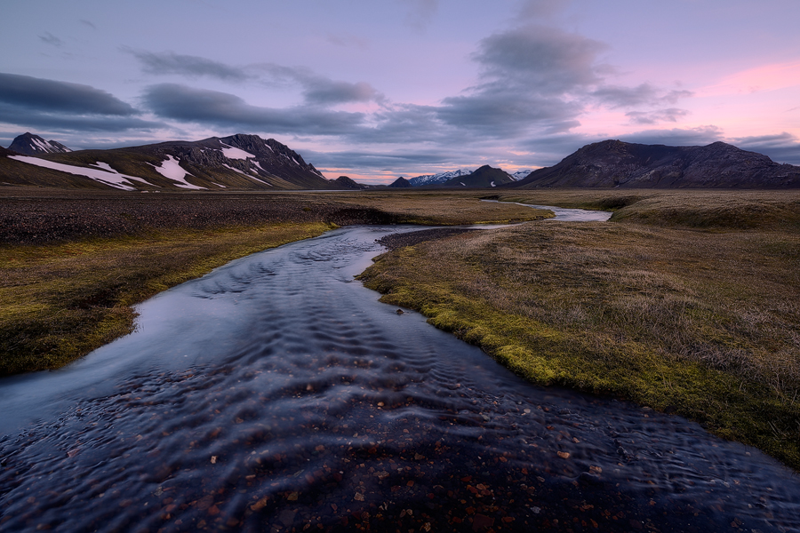 Údolí jezera Álftavatn