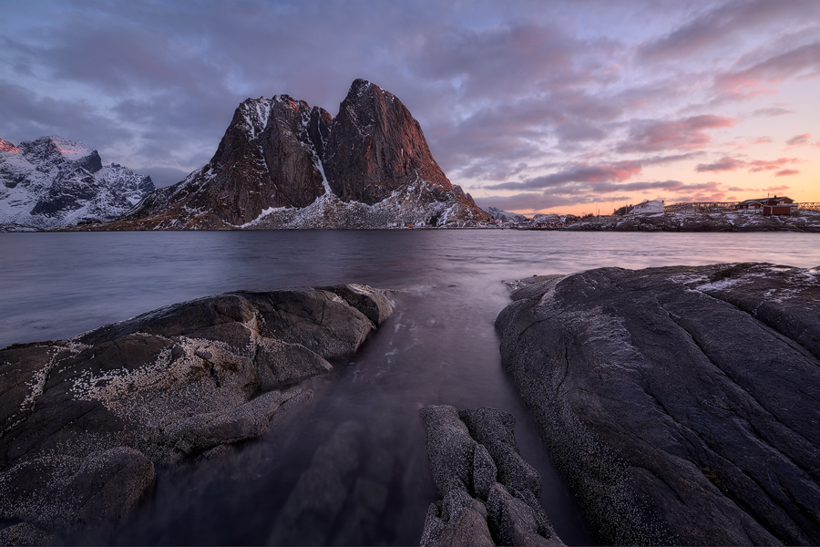 Festhaeltinden, Hamnoya, Lofoty